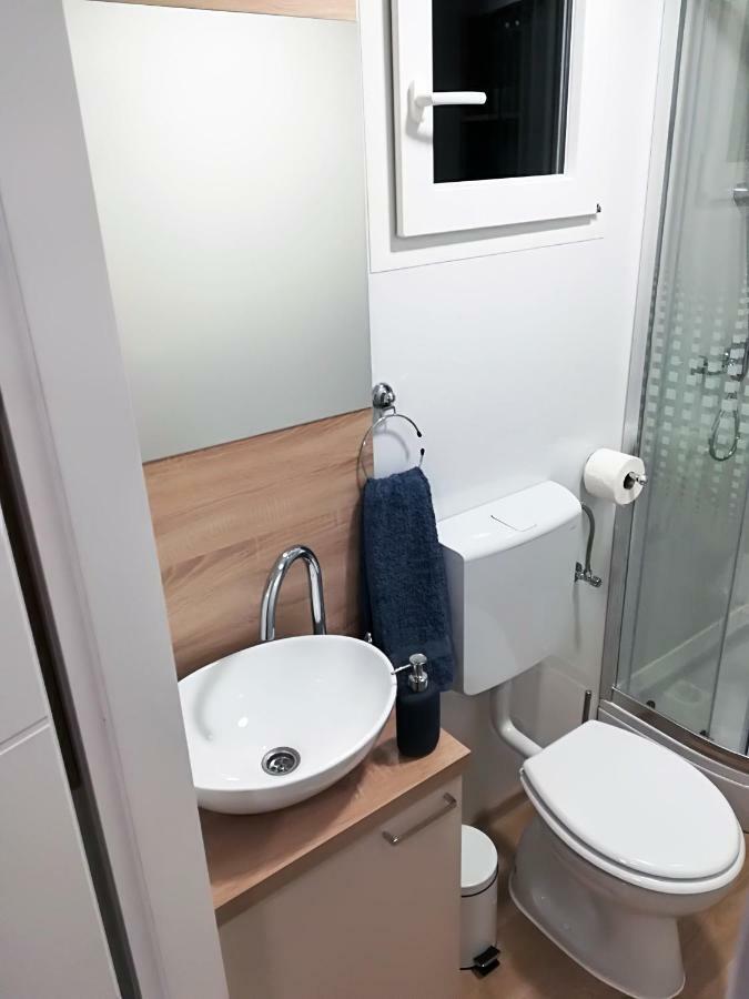 Holiday Home Happiness Privlaka  Buitenkant foto