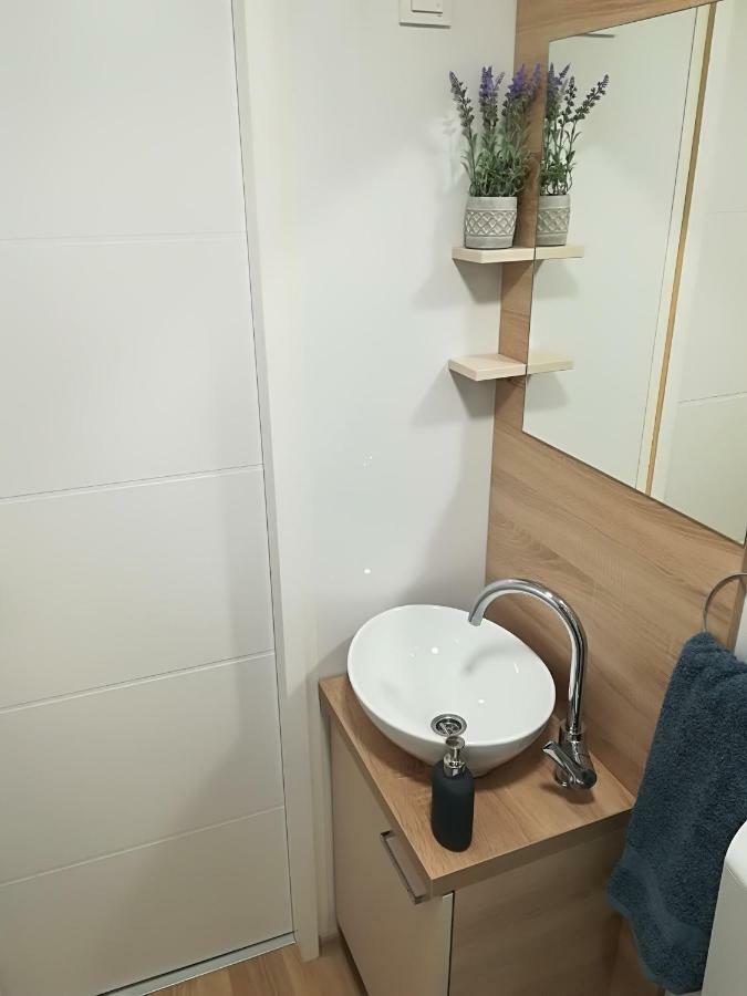 Holiday Home Happiness Privlaka  Buitenkant foto