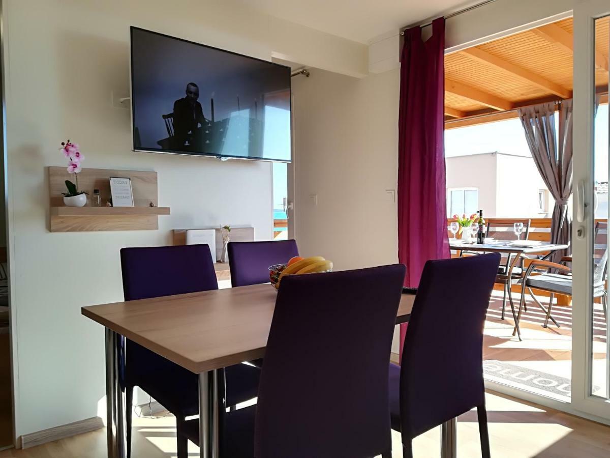 Holiday Home Happiness Privlaka  Buitenkant foto